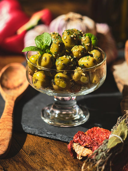 Olives vertes ail et basilic